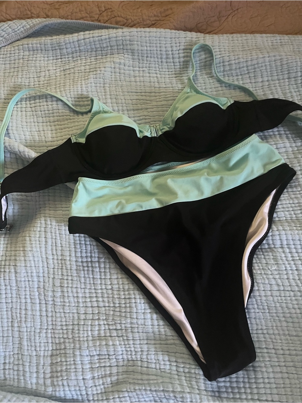 Mint & Black Two-Tone! Bikini Top Has Underwire Bra! High Waisted- Petite Medium - Picture 11 of 11